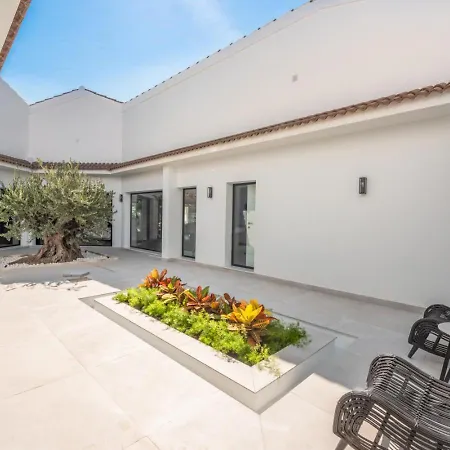 Villa Macarena - Extravagant&luxurious Dream