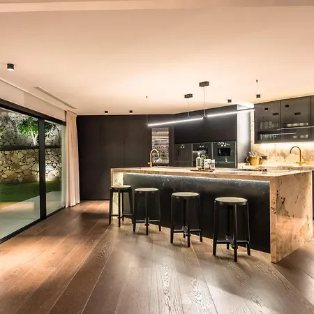 Macarena - Extravagant & Luxurious Dream Marbella